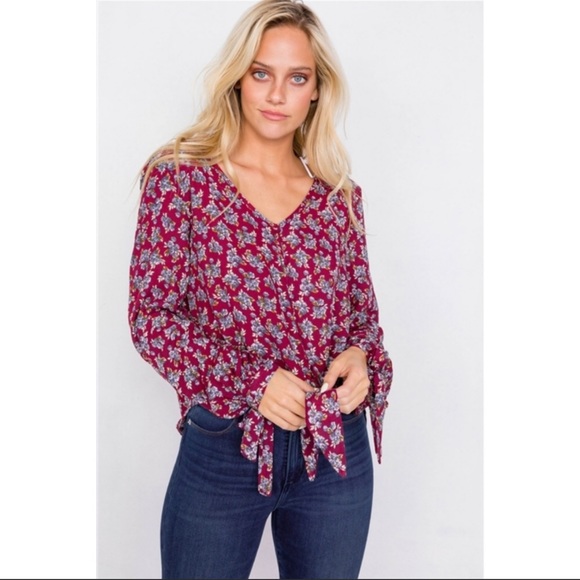 New. Burgundy floral blouse - Picture 1 of 3
